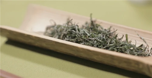 Storing tea at home in the wrong place? If you're not careful, the tea will go off. Storing tea at home in the wrong place? If you're not careful, the tea will go off.
