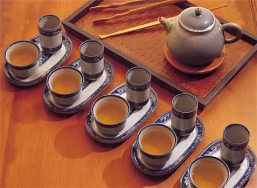 Learning to Savour Tea Learning to Savour Tea